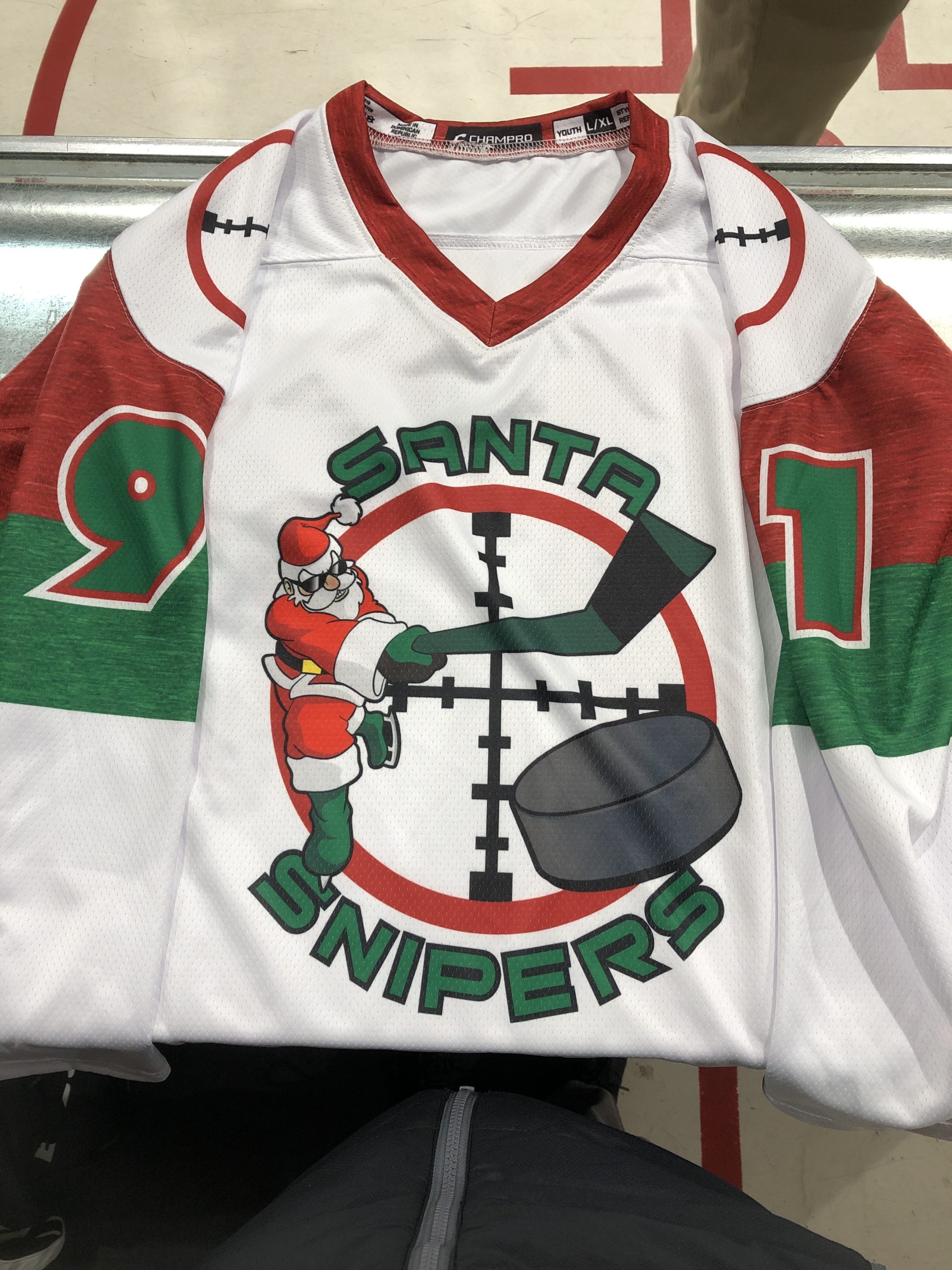 Custom Hockey Jerseys In Chicago: Jerseys For Any Level